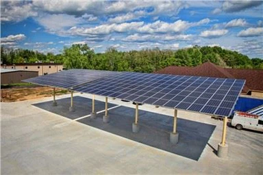 Carport solar prefabricat
