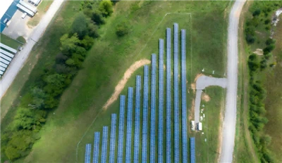 Solar a atins 61% din creșterea cererii de energie electrică din SUA în 2025